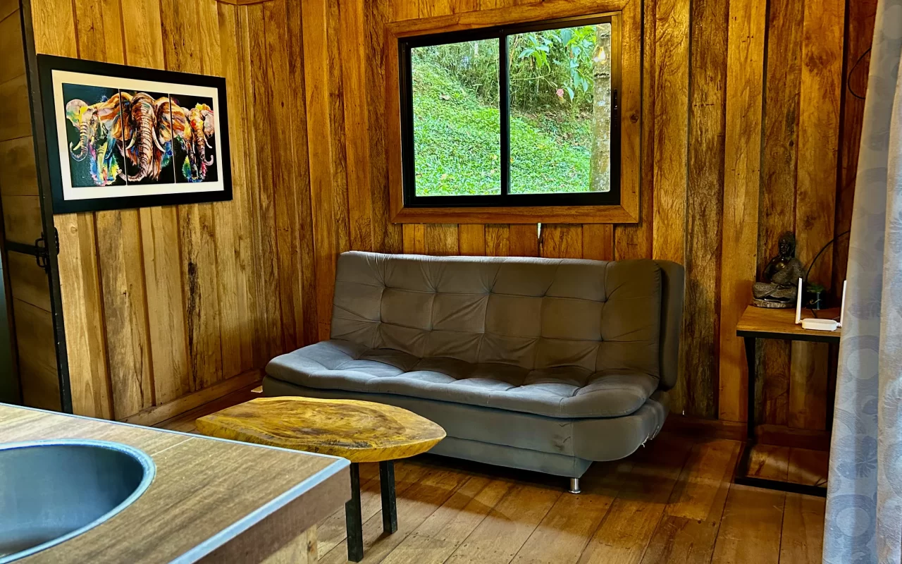 Zen oasis del bosque casa crisalida